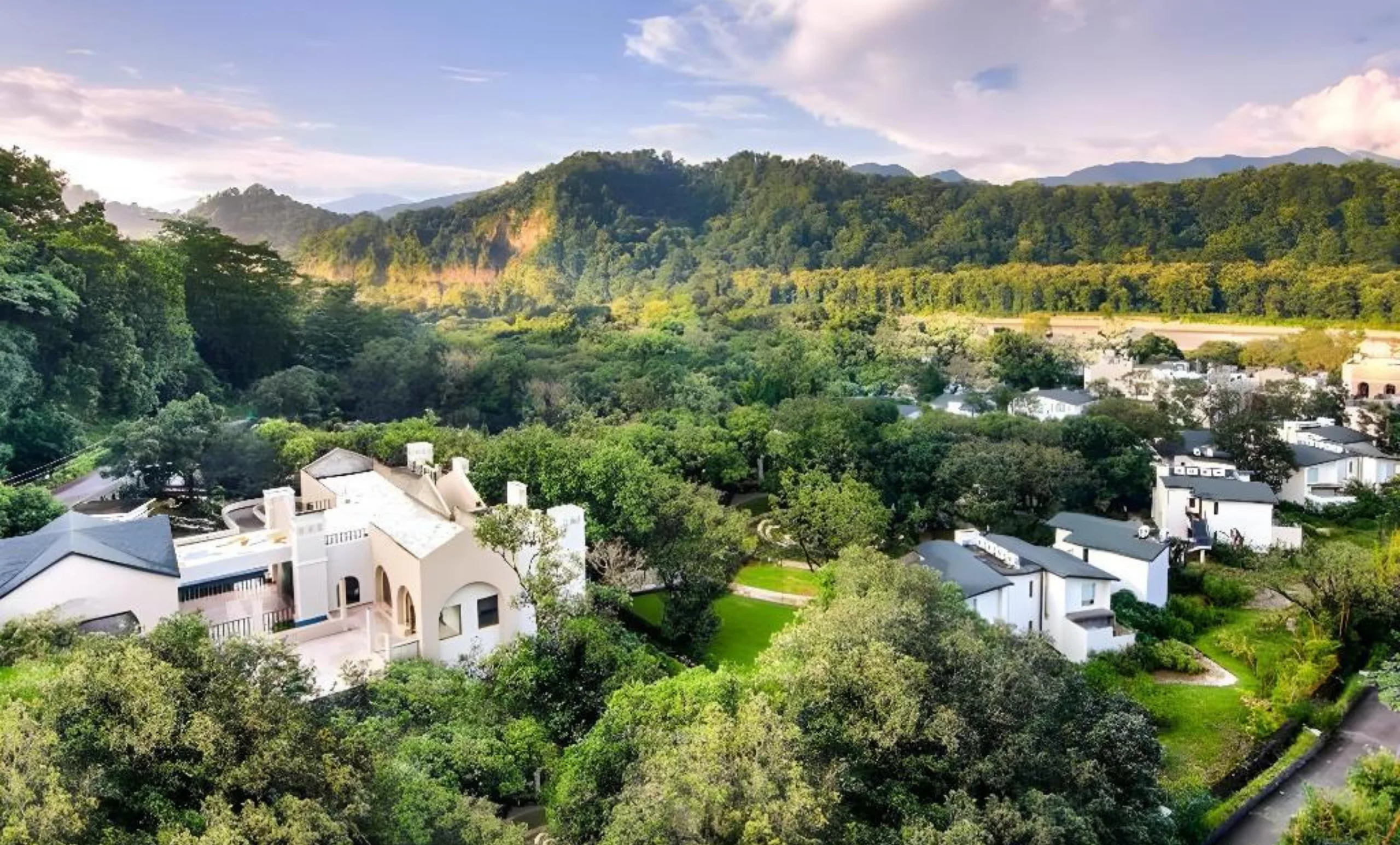 The Hridayesh Spa Wilderness Resort, Jim Corbett